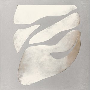 Formas fluidas y neutras de Alma