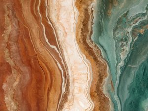 Capas minerales vibrantes