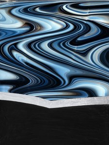 Horizonte azul arremolinado de Alyson Storms