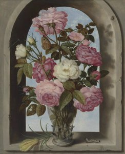 Holandés: Rosas en un Roemer, colocadas en una ventana con un crocus y una oruga Naturaleza muerta con rosas en un jarrón de cristal