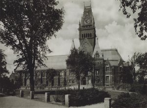 Universidad de Harvard: Memorial Hall de American Photographer (after)