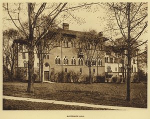 Universidad de Princeton: McCormick Hall de American Photographer (after)