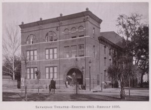 Teatro de Savannah, erigido en 1813, reconstruido en 1895 (foto en blanco y negro)