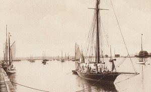 Buffalo Harbor, mostrando Buffalo, Yacht Club, Buffalo, Nueva York (foto b/n) de American Photographer