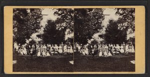 Niños y parque infantil, Comunidad de Oneida, Estado de Nueva York, c.1870