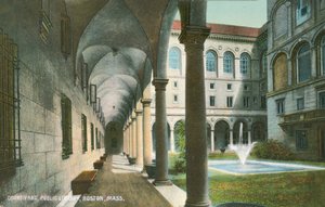 Patio de la Biblioteca Pública, Boston, Massachusetts, EE.UU. (foto en color) de American Photographer