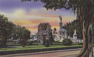 Interior del Cementerio de American Photographer