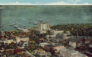 Miami, Florida, c 1925: Miami a vista de pájaro (foto en color)