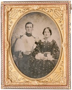 Retrato de Hamilton Branch y una mujer no identificada (daguerrotipo)