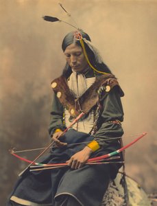 Retrato del Jefe del Consejo Sioux Oglala Bone Necklace de American Photographer