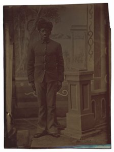 Retrato de un soldado,c. 1880 (foto) de American Photographer