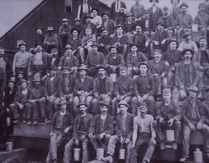 Trabajadores de aserradero de American Photographer