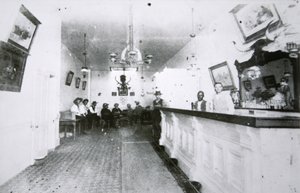 El Salón Long Branch, Dodge City, Kansas, c.1880 de American Photographer