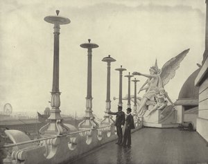Bajo la Cúpula de Administración de American Photographer