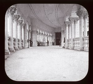 Exposición Mundial Colombina: Columnata de Pesquerías, Chicago, 1893 de American Photographer