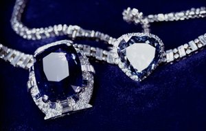 Collar Bismarck y anillo de la Emperatriz Eugenia (1826-1920) (diamante, zafiro y platino) de American School