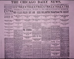 Primera página de The Chicago Daily News informando sobre el motín laboral de Haymarket en Chicago, 5 de mayo de 1886 de American School