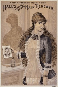 Niña con su fotografía de American School