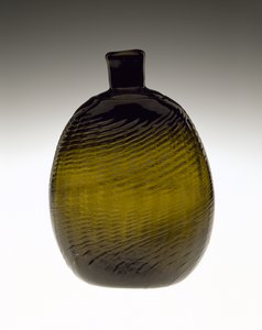 Botella de bolsillo de American School