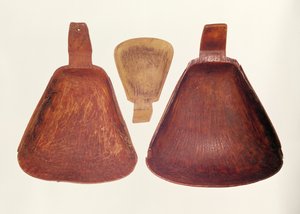 Cucharones para servir comida, de la costa noroeste americana, probablemente siglo XV de American School