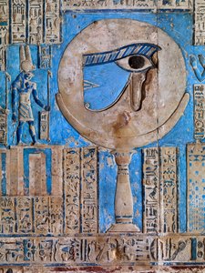 El ojo de Horus. El techo del Templo de Hathor, Dendera, 50-48 a.C. de Ancient Egypt