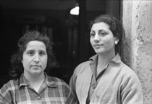 MUJERES DE CROTONE