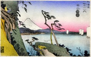 Geografía. Japón. Yui, vista del Fuji, cubierto de nieve, desde Satta-toge, con vistas a la bahía de Saruga. (17ª estación). Xilografía de Hiroshige en: Cincuenta y tres estaciones del Tokaido (1833-1834). Tarjeta postal, Japón, c.1900 (postal)