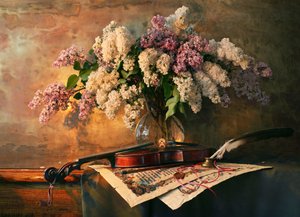 Naturaleza muerta con lilas y violín