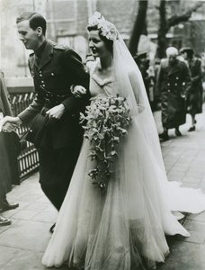 Boda de Lord Andrew Cavendish y la Hon. Deborah Mitford en Londres