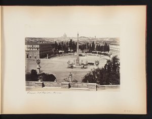Piazza del Popolo en Roma, con la Basílica de San Pedro al fondo, Italia Plaza del Popolo. Roma (título sobre objeto)