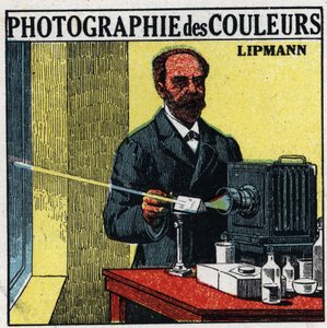 Fotografía en color: el proceso inventado por Gabriel Lippmann (1845-1921) en 1891. Ilustración anónima de 1925. Colección privada. de Anonymous Anonymous