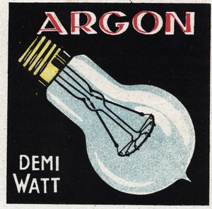 Nuevas propiedades del gas: el argón se usa para llenar una bombilla de medio vatio. Ilustración anónima de 1925. Colección privada. de Anonymous Anonymous