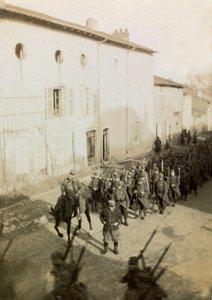 Fotografía de un álbum personal de un teniente de infantería durante los primeros meses de la Primera Guerra Mundial