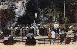 La cueva en Lourdes - Altos Pirineos (65) alrededor de 1900. de Anonymous Anonymous