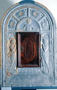 Cristo en Majestad sobre la Puerta del Cielo, flanqueado por dos ángeles, c.1470-80