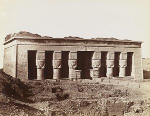 Templo de Dendera, vista desde el noreste de la fachada del templo de Antonio Beato
