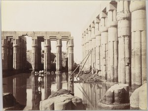 Templo de Luxor (Vista del Patio de Amenhotep III)