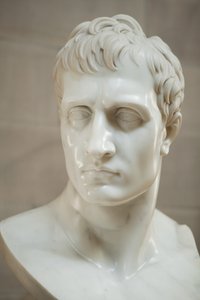 Napoleón Bonaparte (mármol)