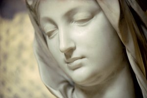 Virgen y Niño, detalle de la cabeza