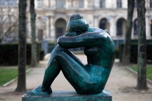 Jardin des Tuileries, Aristide Maillol, La Noche, París, Francia de Aristide Maillol