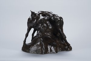 Puma llevando un cadáver de ciervo, c.1900 de Arthur Putnam