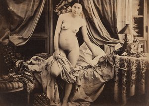 [Desnudo de pie junto a la cama], ca. 1854 de Auguste Belloc
