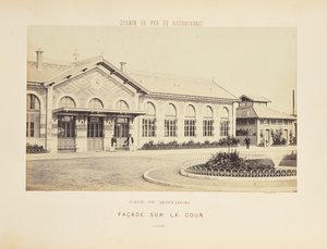 Estación de Montargis, Fachada que da al patio de Auguste Hippolyte Collard