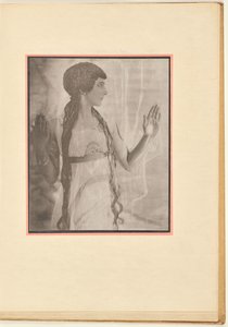 [Bailarina como ninfa, con los brazos levantados] de Baron Adolf De Meyer