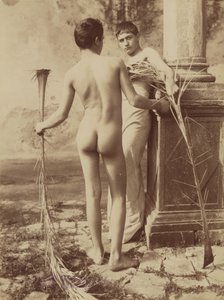 Sin título [Dos jóvenes sosteniendo hojas de palmera]. de Baron Wilhelm von Gloeden