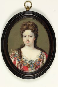 Reina Ana de Bernard III Lens