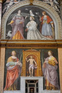Santa Apolonia y Santa Lucía, en la parte superior, Ippolita Sforza rodeada de santos y monjas, fresco de Bernardino Luini en la iglesia de San Mauricio en el Monasterio Maggiore, Milán, Lombardía, Italia de Bernardino Luini