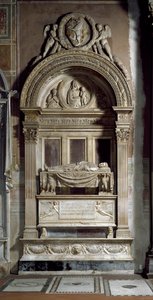 Monumento funerario de Leonardo Bruni. Escultura de Bernardo Rossellino