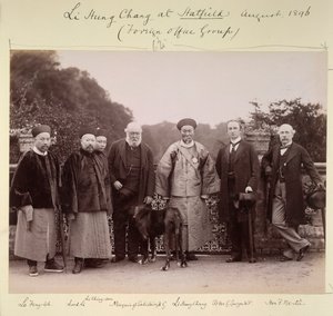 Li Hung Chang en Hatfield (Foreign Office Group), agosto de 1896 (fotografía en B/N)