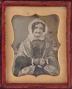 Retrato de mujer,c. 1850 (foto) de British Photographer